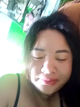 Bee-bgolden online show from December 2025 11:42:01 PM