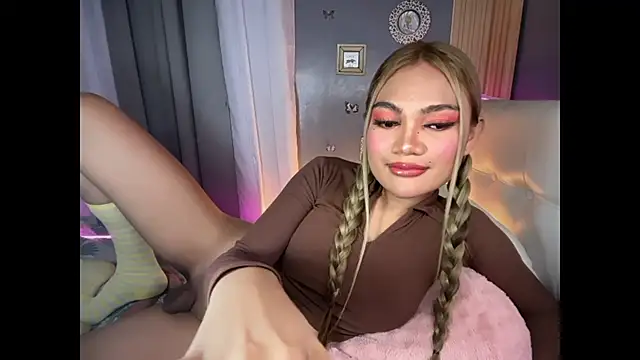Tsfoxyangelx online show from April 2026 09:16:01 PM