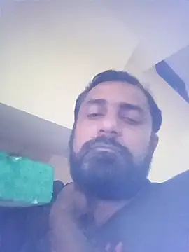 RubyEntity online show from December 2025 12:36:02 PM