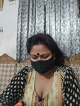 Snapshot of munni-506 chatting on July 2026 05:48:02 PM munni-506 online show from July 2026 05:48:02 PM