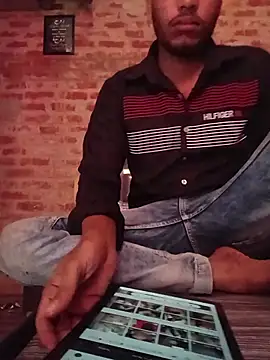 Snapshot of sageer097 chatting on July 2026 06:48:02 AM sageer097 online show from July 2026 06:48:02 AM