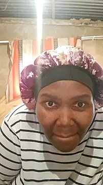 Snapshot of CEEKAYPRO chatting on December 2025 04:26:01 PM CEEKAYPRO online show from December 2025 04:26:01 PM