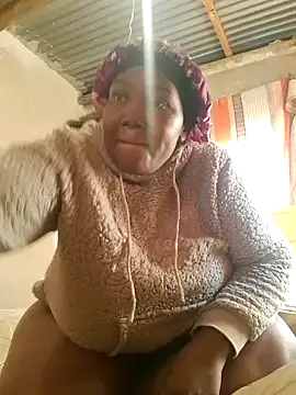 Snapshot of CEEKAYPRO chatting on December 2025 04:32:01 AM CEEKAYPRO online show from December 2025 04:32:01 AM