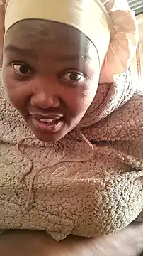 Snapshot of CEEKAYPRO chatting on January 2026 04:28:01 AM CEEKAYPRO online show from January 2026 04:28:01 AM