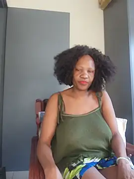 Mommy Sienna online show from May 2026 01:19:01 PM