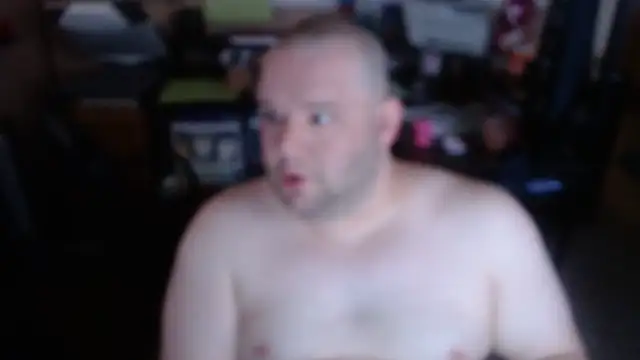 Snapshot of MegaChip chatting on November 2025 06:19:02 PM MegaChip online show from November 2025 06:19:02 PM