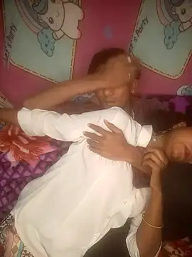 Snapshot of Freakingromance chatting on February 2026 01:19:01 PM Freakingromance online show from February 2026 01:19:01 PM