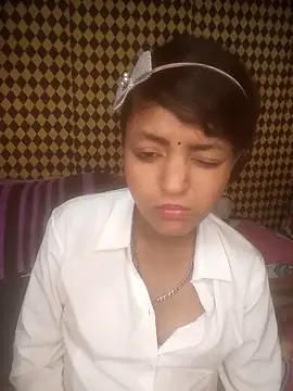 Freakingromance online show from April 2026 05:24:01 PM