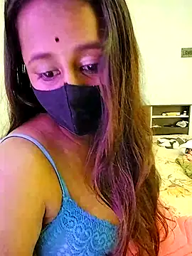 LoveLy-Soneya online show from December 2025 02:30:02 AM