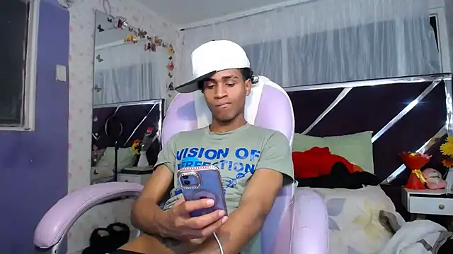 Santy bigcock 01 online show from June 2026 05:42:02 AM