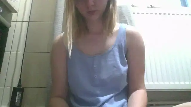 Snapshot of dirty_sasha00 chatting on June 2026 01:58:02 AM dirty sasha00 online show from June 2026 01:58:02 AM