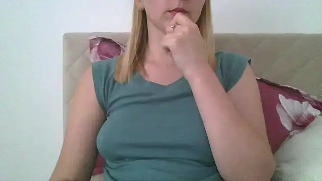 Snapshot of dirty_sasha00 chatting on July 2026 04:00:01 PM dirty sasha00 online show from July 2026 04:00:01 PM