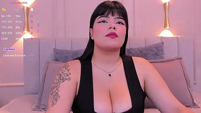 annie  20 online show from November 2025 12:16:01 PM