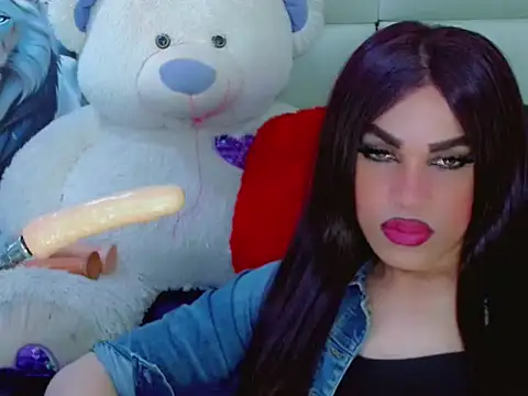 NharaBigCock online show from November 2025 05:24:01 PM