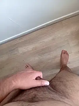 Snapshot of Latinx chatting on November 2025 05:45:02 PM Latinx online show from November 2025 05:45:02 PM