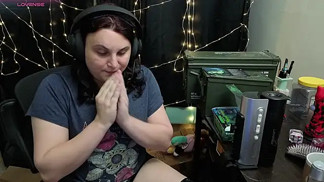 Salacious Sage online show from April 2026 09:07:02 PM