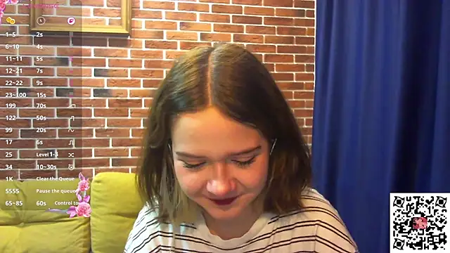 AlissaGerardo online show from November 2025 02:09:02 PM