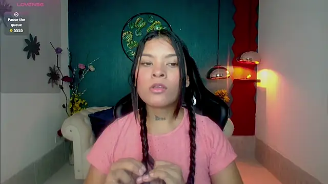 Scandarkmarie online show from December 2025 11:32:01 PM