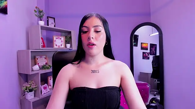 Victoria 14 online show from November 2025 05:45:02 PM