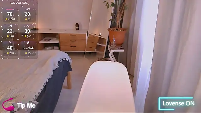 PolinaXXXXJones online show from February 2026 01:43:01 PM