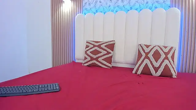 Snapshot of samiraa_haalem chatting on June 2026 12:24:01 AM samiraa haalem online show from June 2026 12:24:01 AM