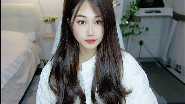 tutumissy online show from December 2025 01:09:02 PM