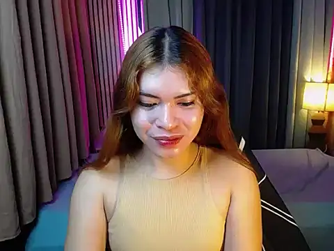 furry puss online show from December 2025 03:20:01 PM