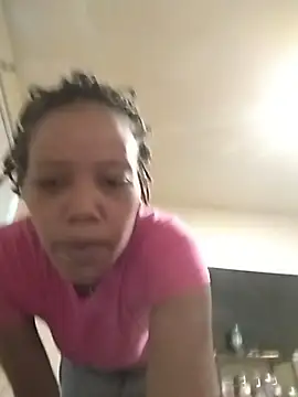 Snapshot of SITHANDRAH chatting on May 2026 10:33:02 AM SITHANDRAH online show from May 2026 10:33:02 AM