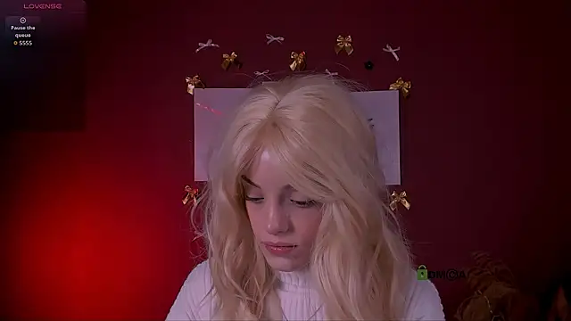 mia starrr  online show from December 2025 08:16:02 PM