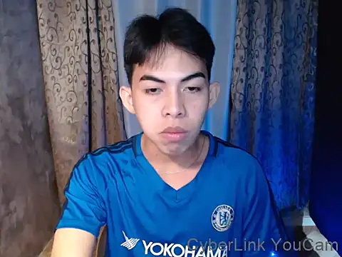 Snapshot of Urhotsilverboy chatting on February 2026 08:16:02 AM Urhotsilverboy online show from February 2026 08:16:02 AM