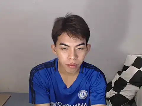 Urhotsilverboy online show from July 2026 02:08:02 PM