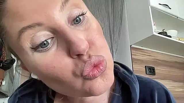 Ameli8 online show from May 2026 11:51:01 AM
