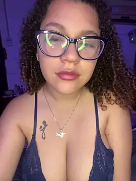 Lolavenezia online show from November 2025 03:43:02 AM