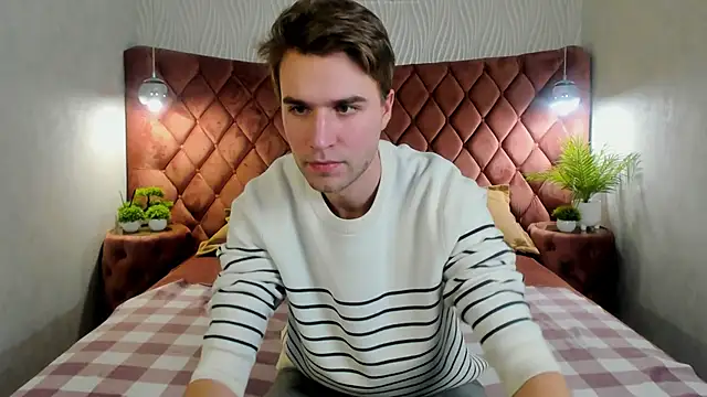 JonnahHell online show from November 2025 02:28:01 PM