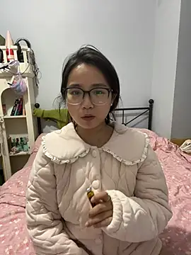 Snapshot of Hmm_0303 chatting on March 2026 03:08:02 PM Hmm 0303 online show from March 2026 03:08:02 PM