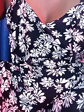 Rihasna online show from November 2025 02:06:01 PM