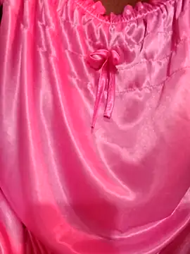 Rihasna online show from November 2025 12:48:02 PM