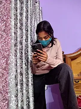 Student12th online show from November 2025 04:42:01 PM