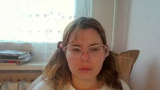 HornyElena online show from December 2025 02:22:02 PM