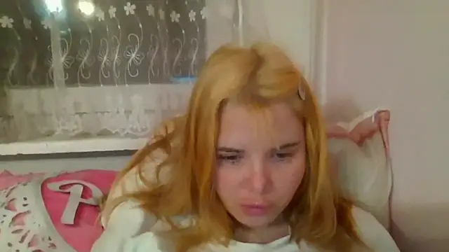 HornyElena online show from January 2026 06:35:02 PM