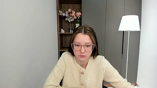 MarguriteNorwood online show from November 2025 04:22:02 AM