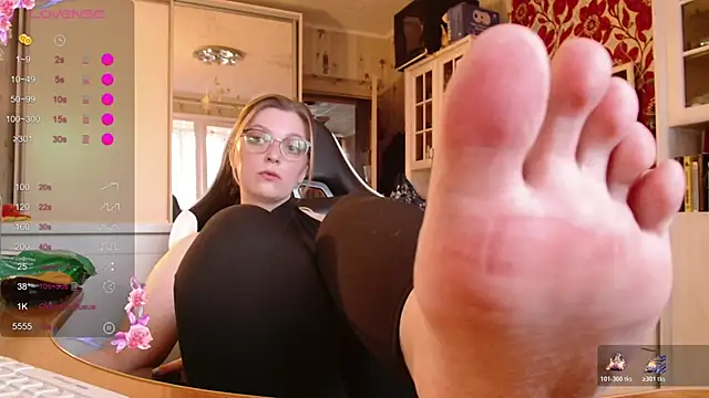 Snapshot of dominyantrix chatting on November 2025 11:19:01 AM dominyantrix online show from November 2025 11:19:01 AM