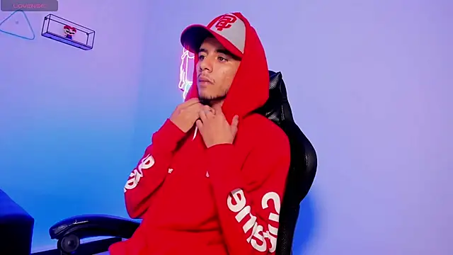 Snapshot of Quetzal_coatl_ chatting on March 2026 11:30:02 PM Quetzal coatl online show from March 2026 11:30:02 PM