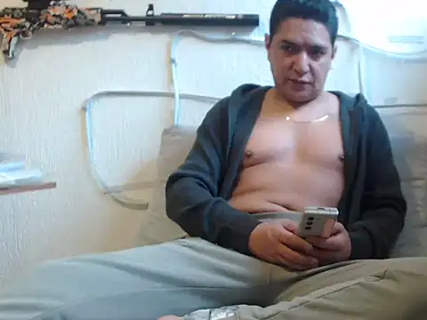 yayo 33 online show from December 2025 08:13:01 PM