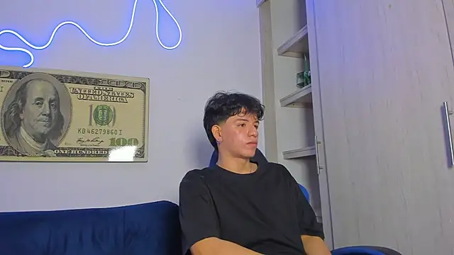 Snapshot of fredd_cs chatting on November 2025 09:37:01 PM fredd cs online show from November 2025 09:37:01 PM