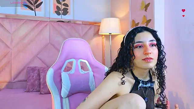 Snapshot of DemiJones_ chatting on May 2026 04:28:01 AM DemiJones online show from May 2026 04:28:01 AM