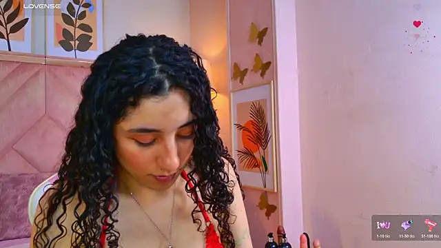 Snapshot of DemiJones_ chatting on May 2026 04:21:02 AM DemiJones online show from May 2026 04:21:02 AM