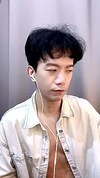 Snapshot of CouplingCry chatting on June 2026 04:26:02 AM CouplingCry online show from June 2026 04:26:02 AM