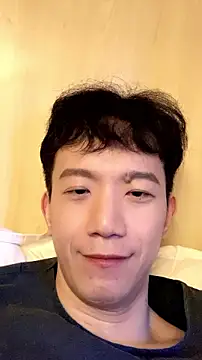 Snapshot of CouplingCry chatting on June 2026 06:16:02 AM CouplingCry online show from June 2026 06:16:02 AM