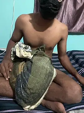 leenaboyxh online show from November 2025 06:19:01 PM